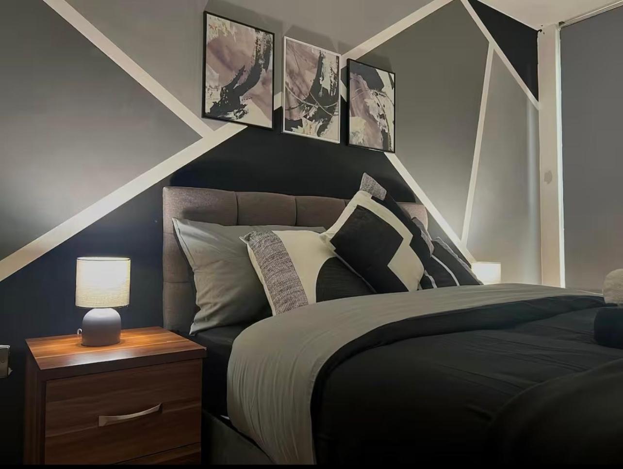 Penthouse Gem, Central, Scenic Views, Stylish, Modern, City Centre 2Br Sheffield Buitenkant foto