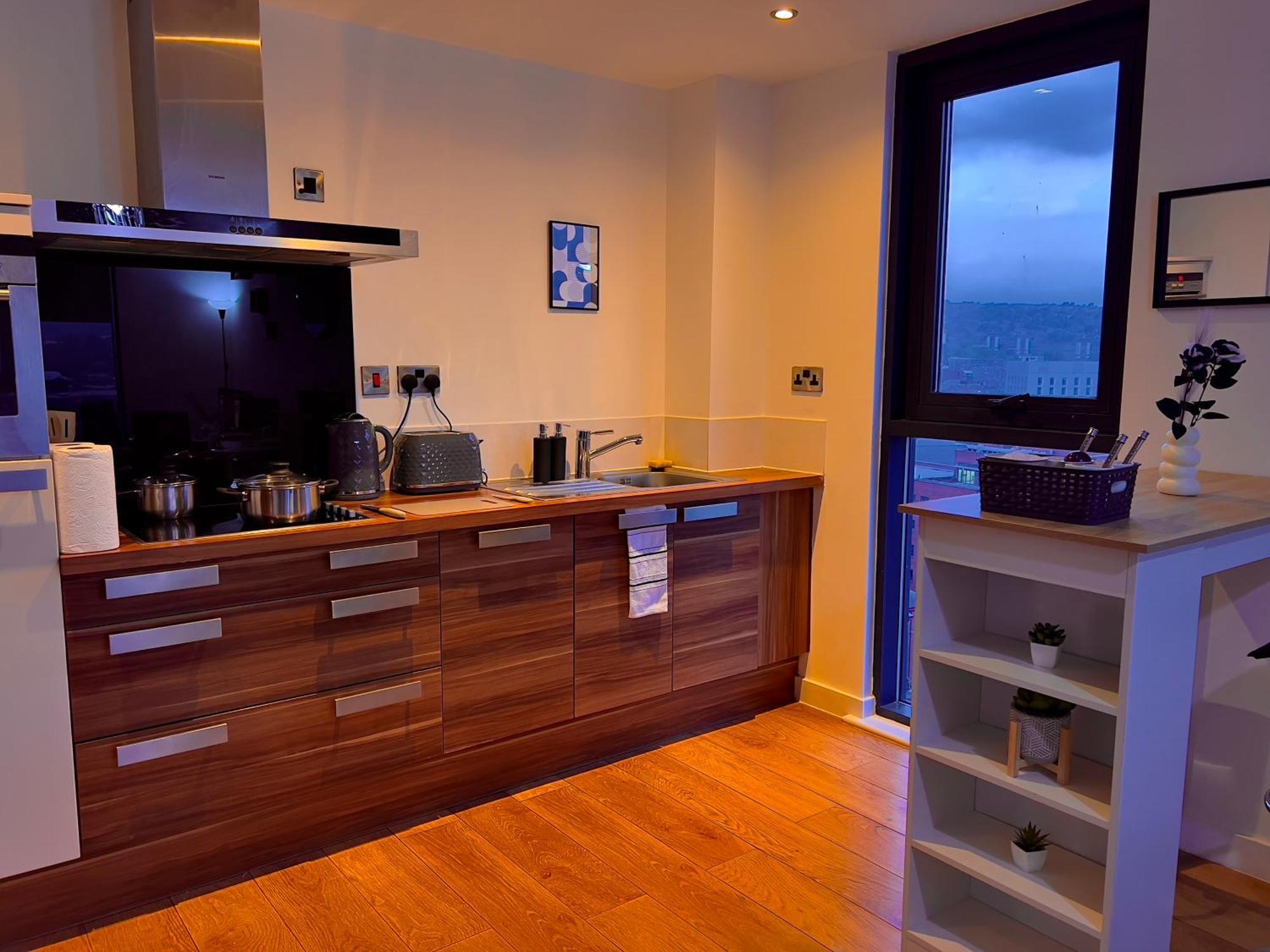 Penthouse Gem, Central, Scenic Views, Stylish, Modern, City Centre 2Br Sheffield Buitenkant foto