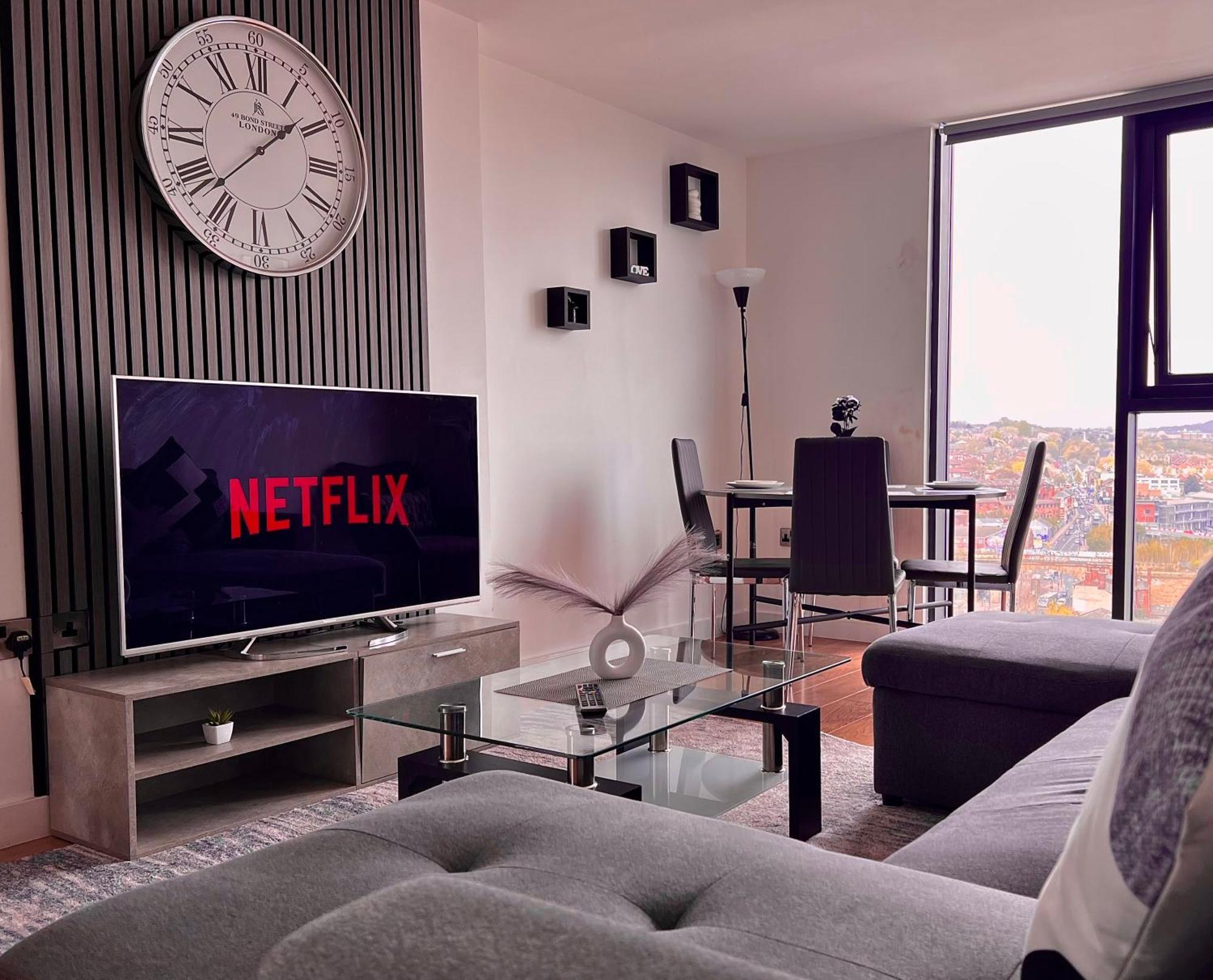 Penthouse Gem, Central, Scenic Views, Stylish, Modern, City Centre 2Br Sheffield Buitenkant foto